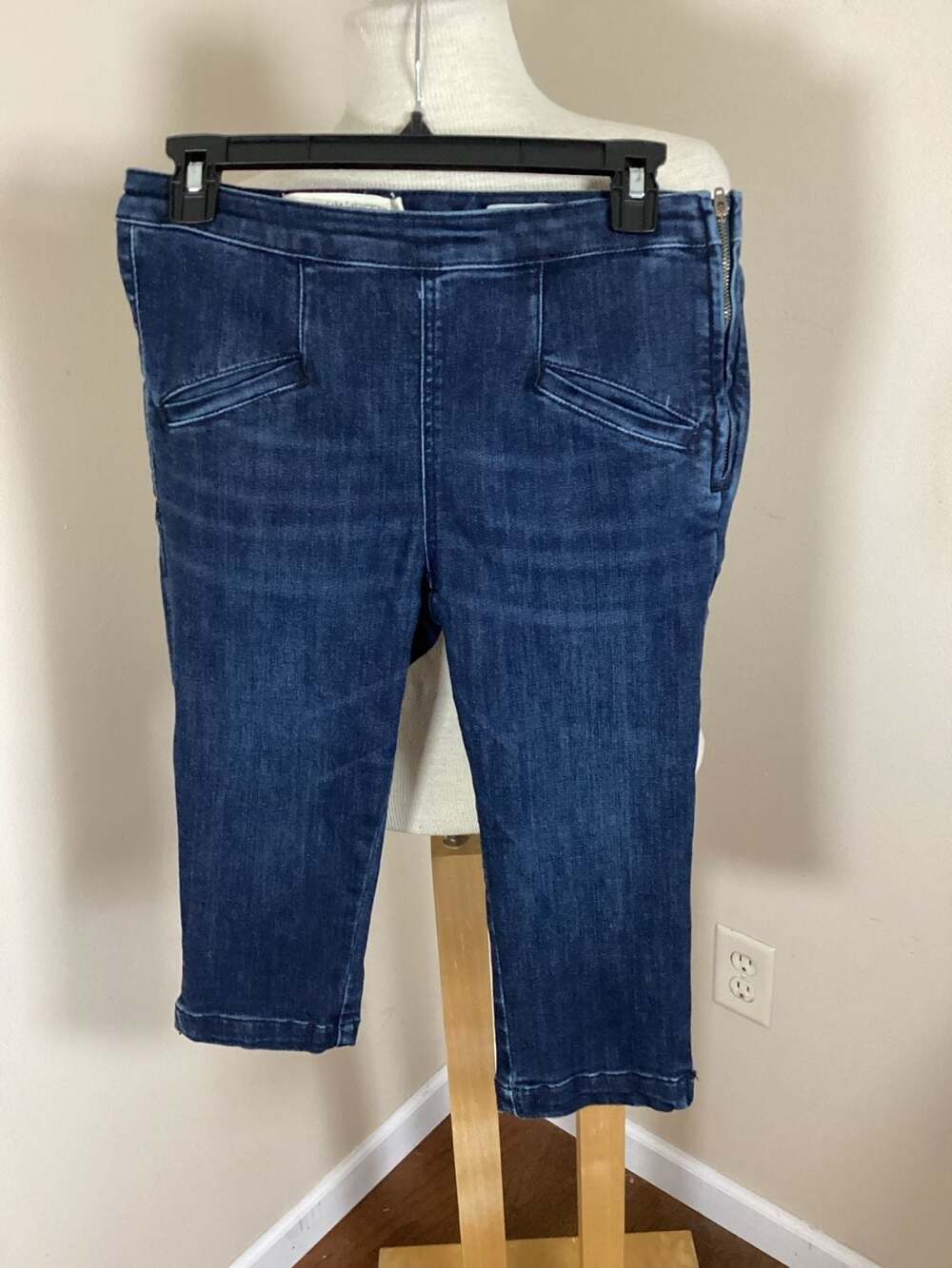 Pilcro and the Letterpress High-Rise Denim Legging Crop Jeans Size 28